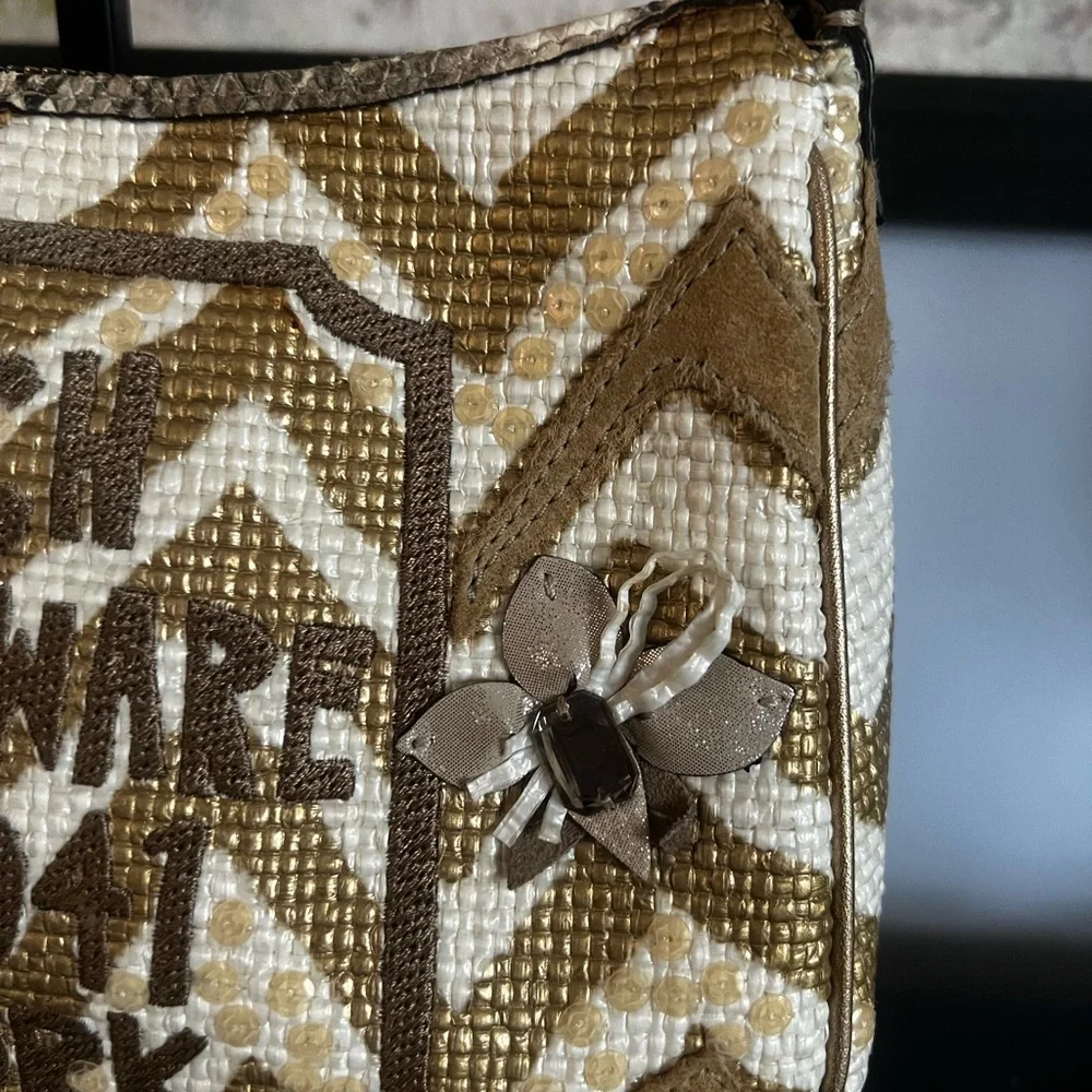 Coach this bag